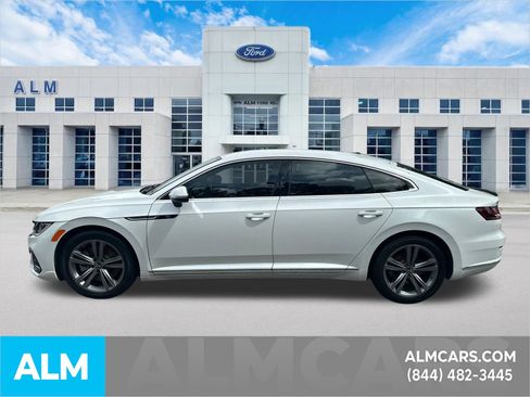 Used 2023 Volkswagen Arteon SE FWD image 9