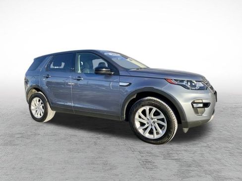Used 2018 Land Rover Discovery Sport HSE image 3