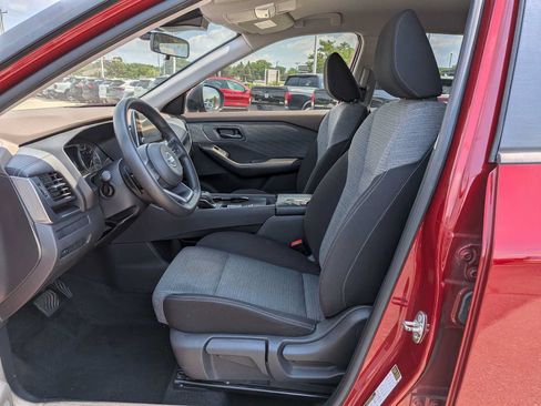 Used 2021 Nissan Rogue S FWD image 14
