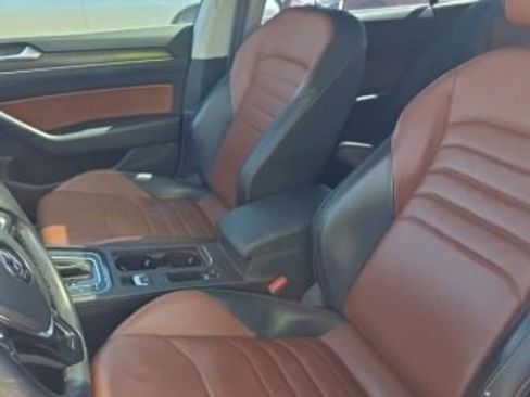 Used 2019 Volkswagen Arteon SEL image 3