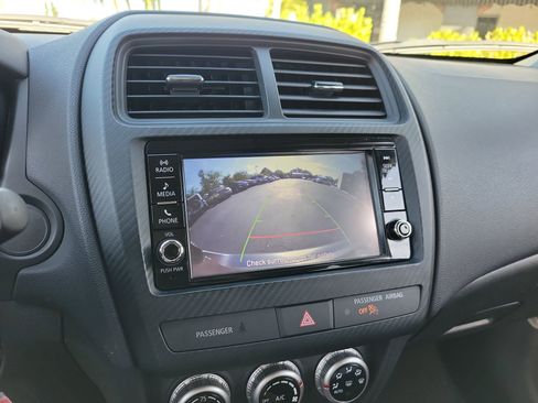 Used 2025 Mitsubishi Outlander Sport ES image 23