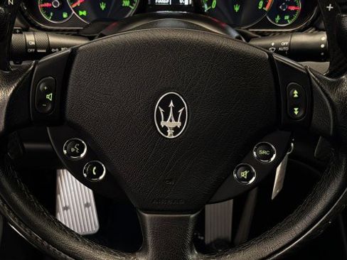 Used 2012 Maserati GranTurismo MC image 7