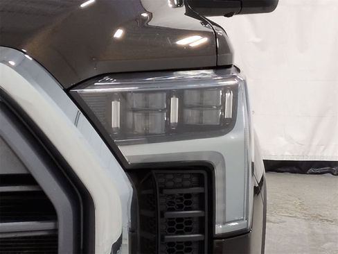 Used 2023 Toyota Tundra 1794 Edition image 11