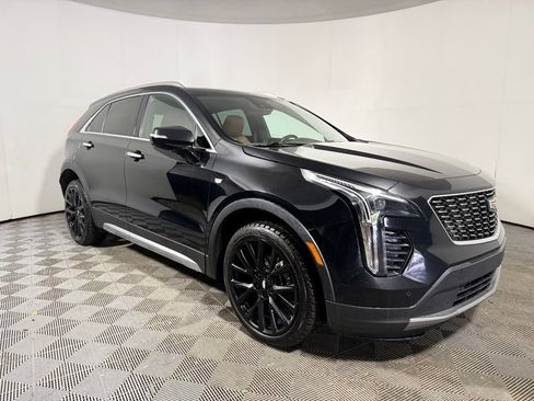 Used 2023 Cadillac XT4 Premium Luxury w/ Sun And Sound Package AWD/4WD image 9