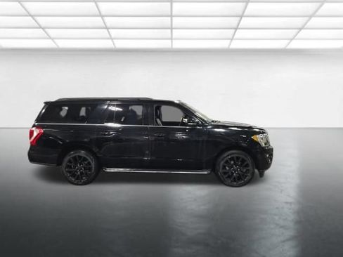 Used 2019 Ford Expedition Max XLT w/ Equipment Group 202A AWD/4WD image 3