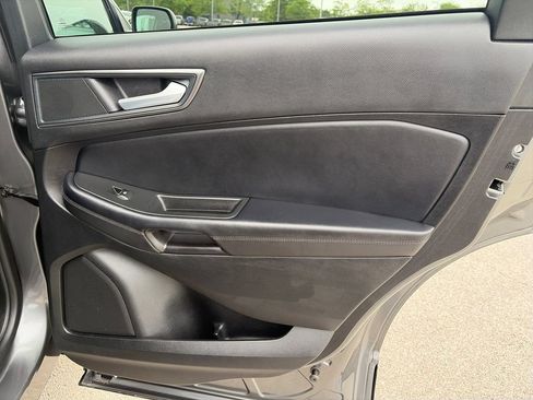 Used 2024 Ford Edge SE w/ Black Appearance Package AWD/4WD image 29