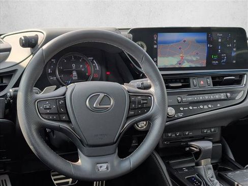 Used 2022 Lexus ES 350 F Sport w/ Protection Package (P3) FWD image 16