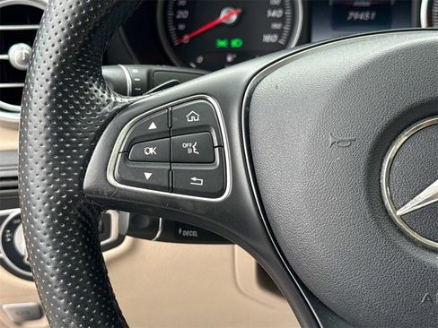 Used 2017 Mercedes-Benz GLC 300 4MATIC Coupe image 9