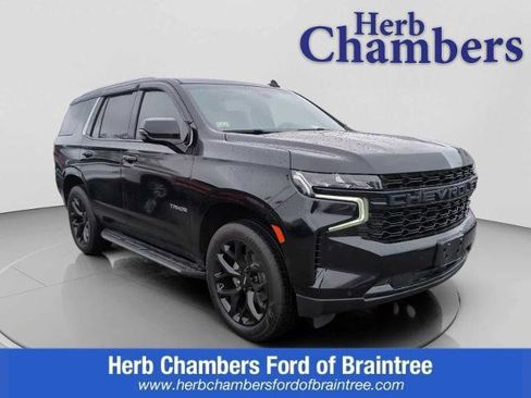 Used 2022 Chevrolet Tahoe LT w/ LT Signature Plus Package AWD/4WD image 1