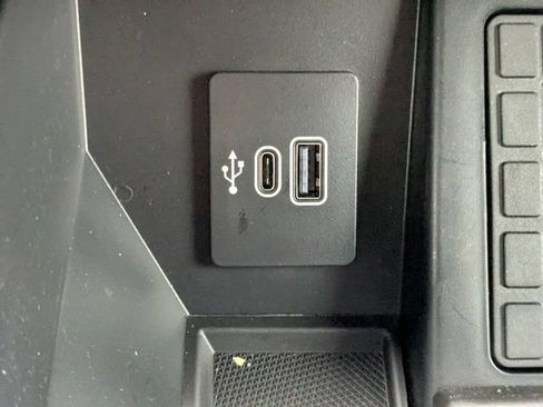 New 2025 Ford F150 Lariat w/ Equipment Group 502A High AWD/4WD image 17