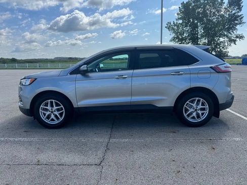 Used 2022 Ford Edge SEL AWD/4WD image 4