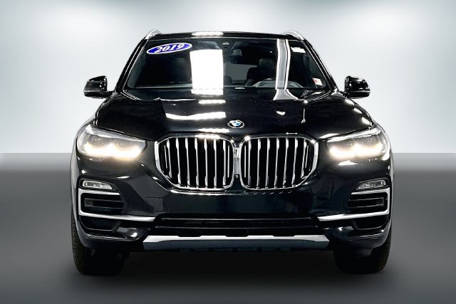 Used 2019 BMW X5 xDrive40i w/ Convenience Package AWD/4WD image 2