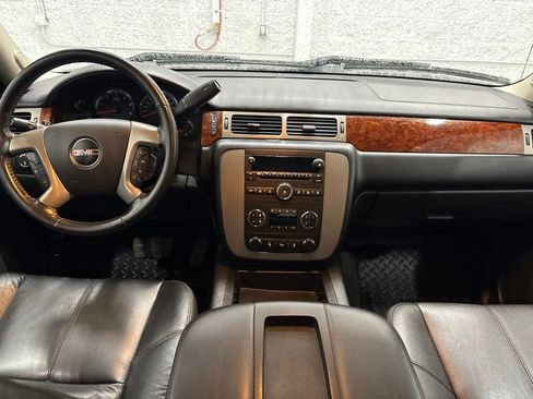 Used 2012 GMC Sierra 1500 SLT w/ SLT Convenience Package AWD/4WD image 13