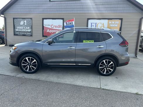 Used 2019 Nissan Rogue SL AWD/4WD image 8