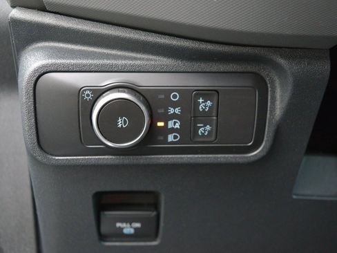 Used 2022 Ford Bronco Black Diamond image 25