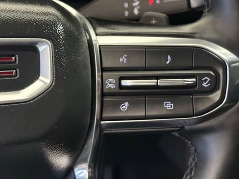 Used 2024 GMC Acadia Elevation AWD/4WD image 24