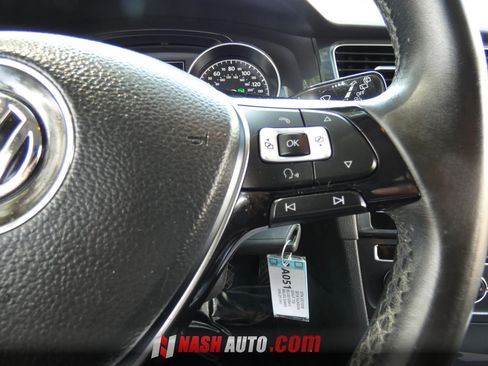 Used 2018 Volkswagen Golf S FWD image 65