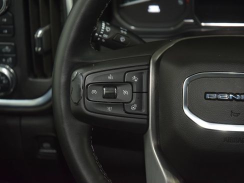 Used 2023 GMC Sierra 2500 Denali AWD/4WD image 39