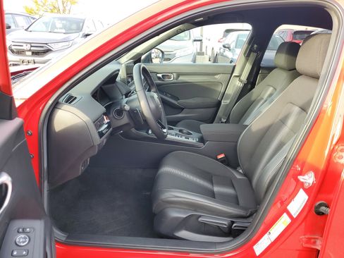 Certified 2024 Honda Civic Sport image 9