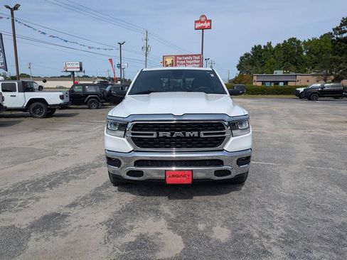 Used 2023 RAM 1500 Big Horn AWD/4WD image 8