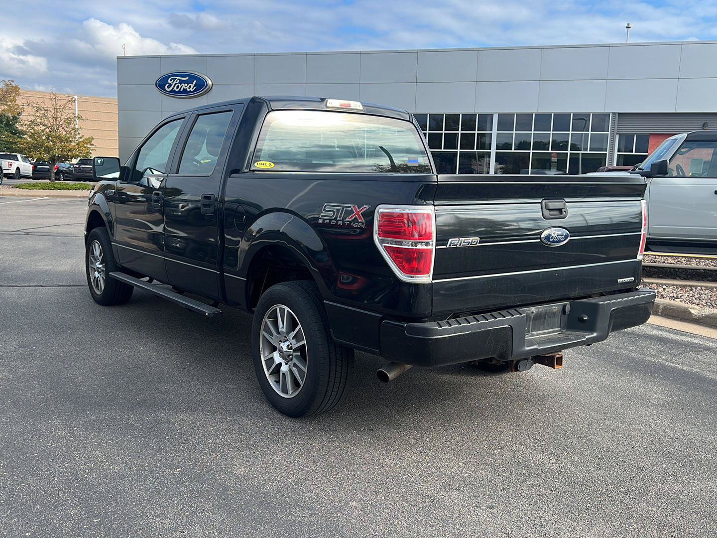 Used 2014 Ford F150 STX w/ Equipment Group 201A Mid AWD/4WD image 8