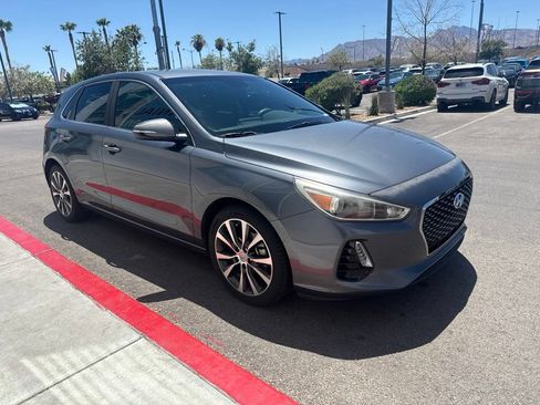 Used 2018 Hyundai Elantra GT w/ Style Package 02 FWD image 1