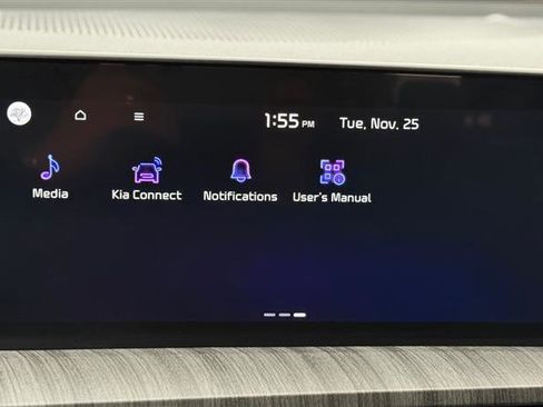 Used 2024 Kia Telluride EX w/ EX Captain's Chair Package image 39