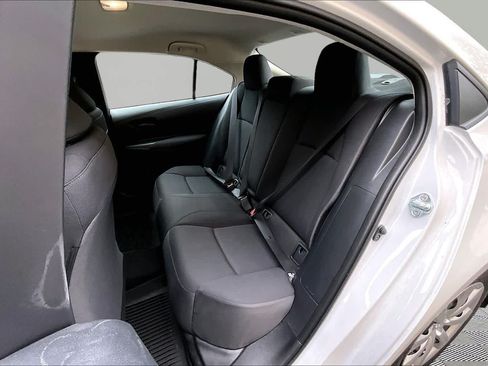 Certified 2025 Toyota Corolla LE FWD image 21