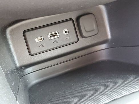 Certified 2023 Chevrolet Equinox RS image 33