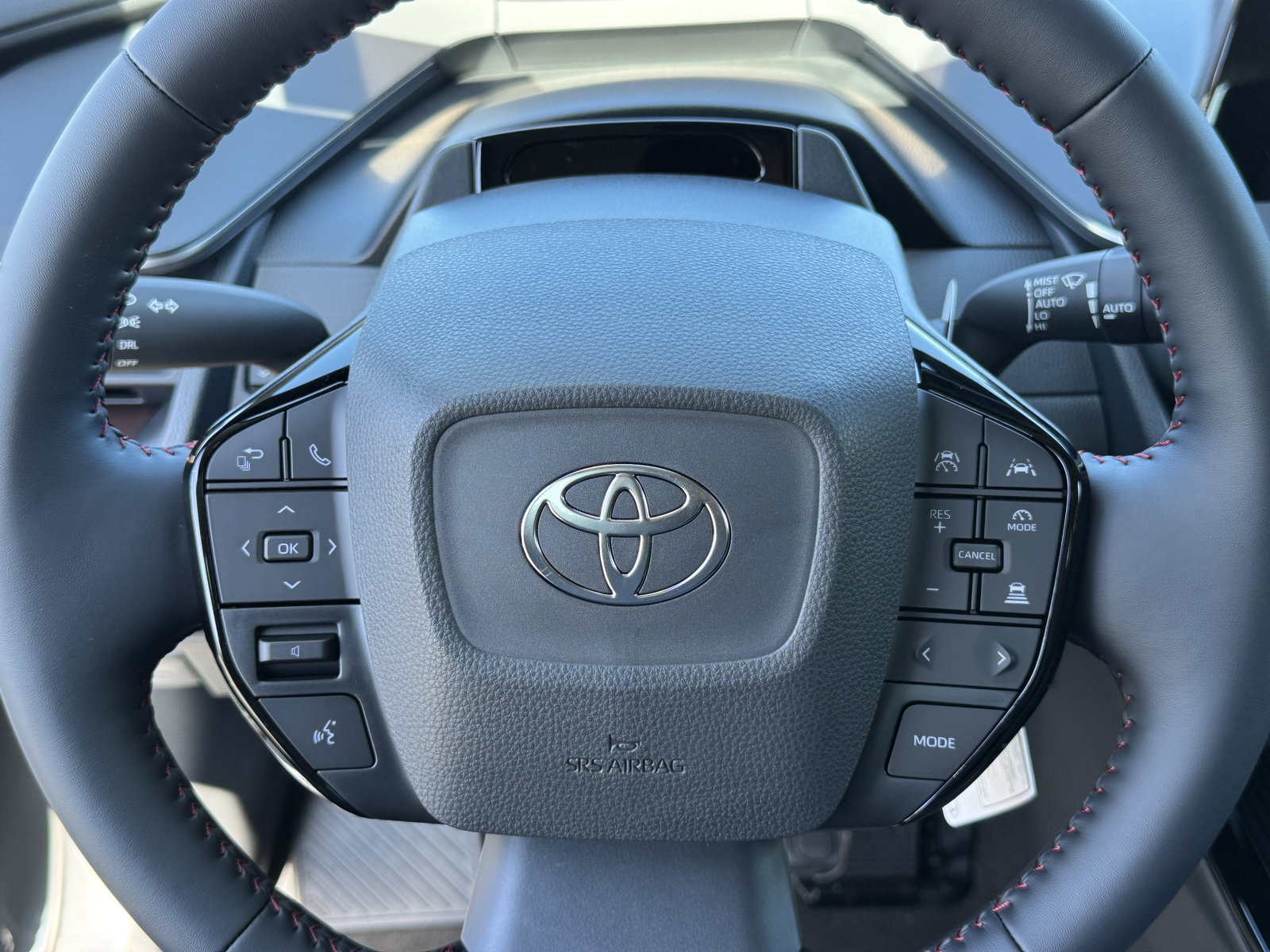 New 2027 Toyota Prius Plug-In Hybrid FWD image 21