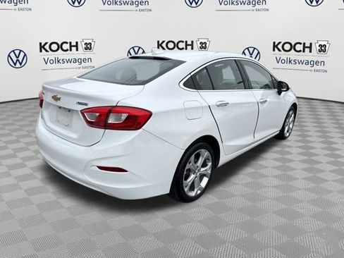 Used 2018 Chevrolet Cruze Premier image 7