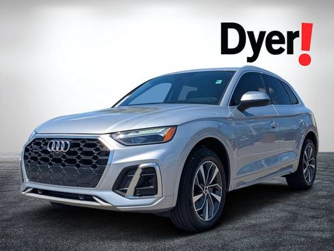 Used 2022 Audi Q5 2.0T Premium Plus w/ Premium Plus Package AWD/4WD image 8