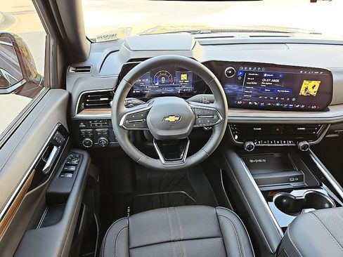 New 2026 Chevrolet Tahoe High Country AWD/4WD image 13
