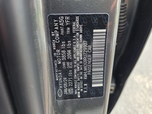 Used 2024 Hyundai Elantra SEL FWD image 44