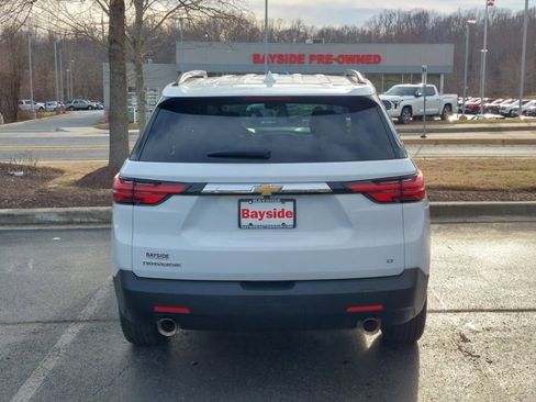 Used 2023 Chevrolet Traverse LT image 20