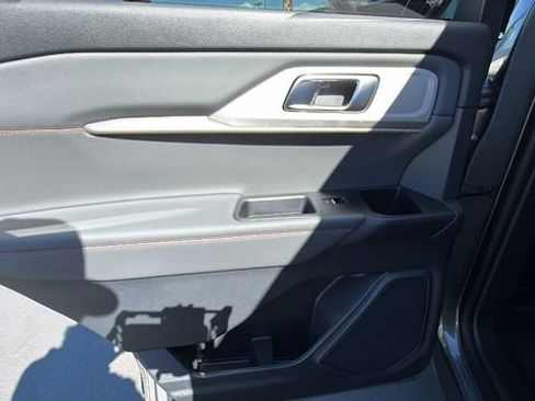 New 2026 Ford Explorer Active w/ Active Comfort Package image 14