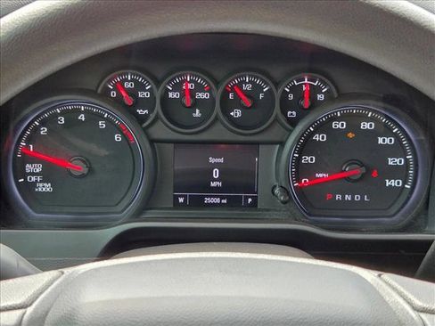 Used 2022 Chevrolet Silverado 1500 Custom RWD image 13