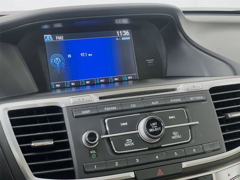 Used 2013 Honda Accord EX image 19