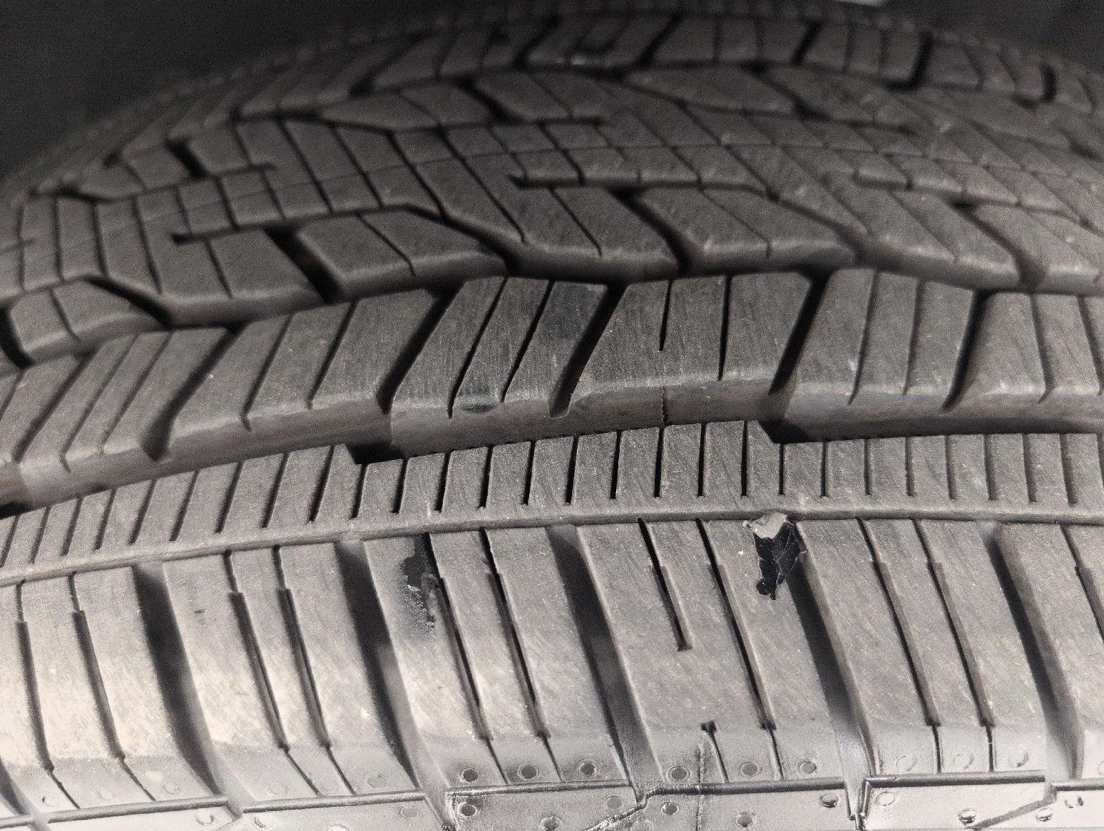 Used 2026 Chevrolet Traverse High Country w/ LPO, Floor Liner Package AWD/4WD image 5