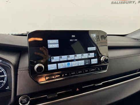 Used 2023 Mitsubishi Outlander SE Black Edition image 16