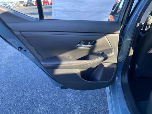 New 2025 Nissan Sentra SR w/ SR Premium Package image 17