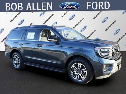 Used 2025 Ford Expedition Active
