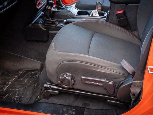 Used 2020 Jeep Wrangler Unlimited Rubicon w/ LED Lighting Group image 15