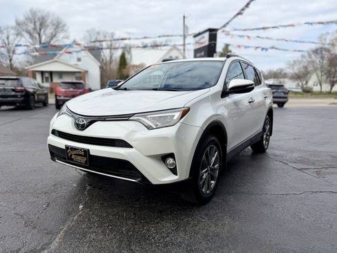 Used 2018 Toyota RAV4 Limited w/ All Weather Liner Package image 4