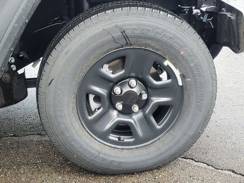 New 2026 Jeep Gladiator Sport image 6