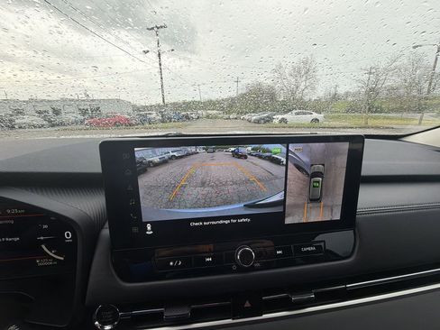 New 2026 Mitsubishi Outlander SEL FWD image 17
