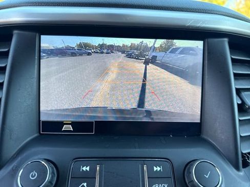 Used 2021 GMC Acadia SLT image 19