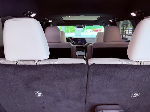 Certified 2025 Lexus TX 350 AWD image 21