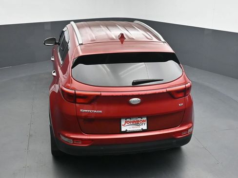 Used 2018 Kia Sportage EX AWD/4WD image 30