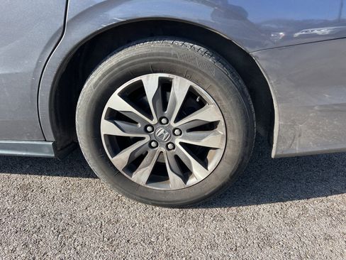 Used 2023 Honda Odyssey EX-L image 8